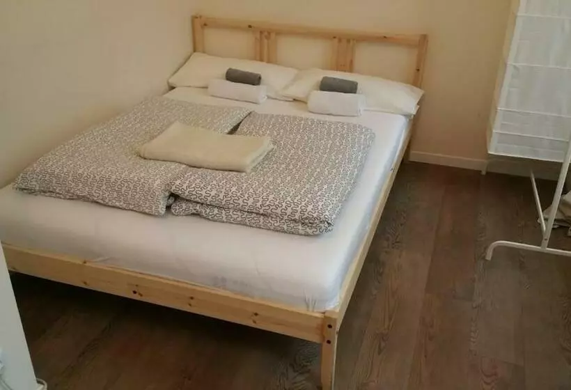 هاستل Lodgecity Private Rooms B