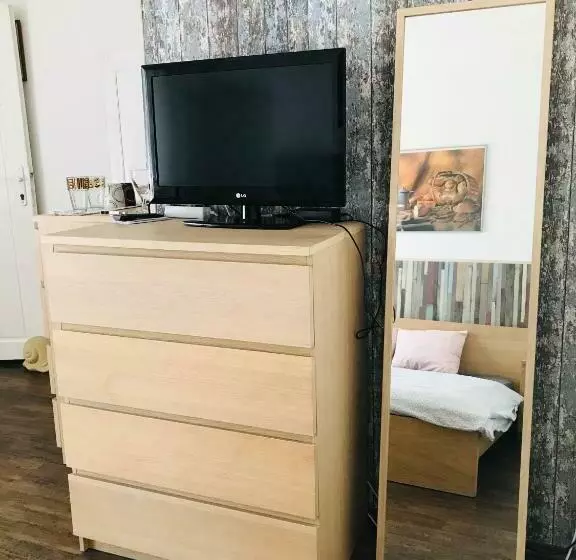 Aamiaismajoitus (B&B) Apartmán Stursovka