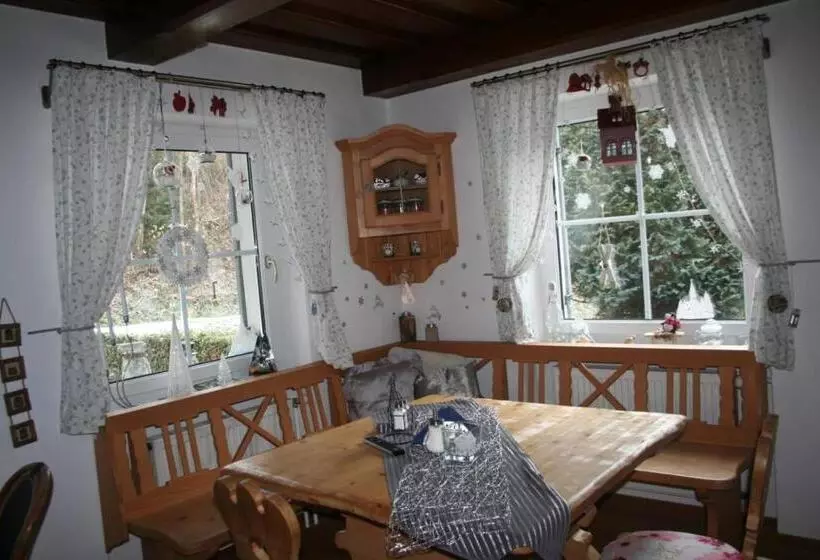 Bed and Breakfast Haus Emily