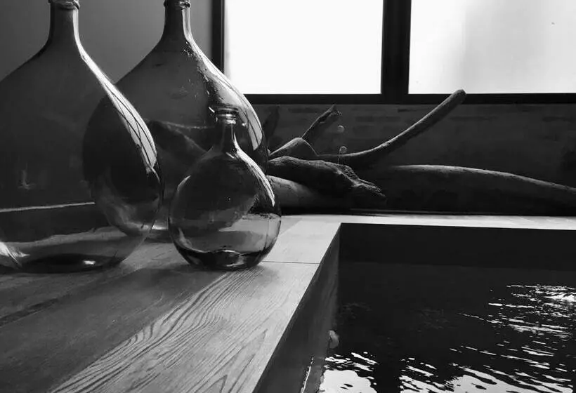 Aamiaismajoitus (B&B) Le Mas Des Auges