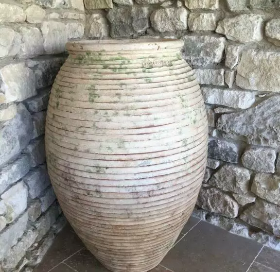 Aamiaismajoitus (B&B) Le Mas Des Auges