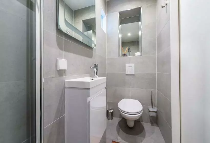 تختخواب و صبحانه Prinsengracht Canal Studios