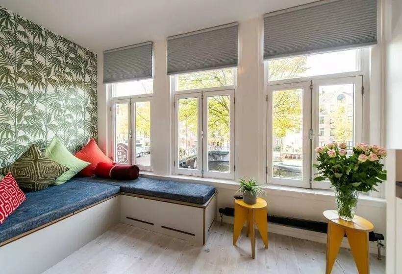 تختخواب و صبحانه Prinsengracht Canal Studios