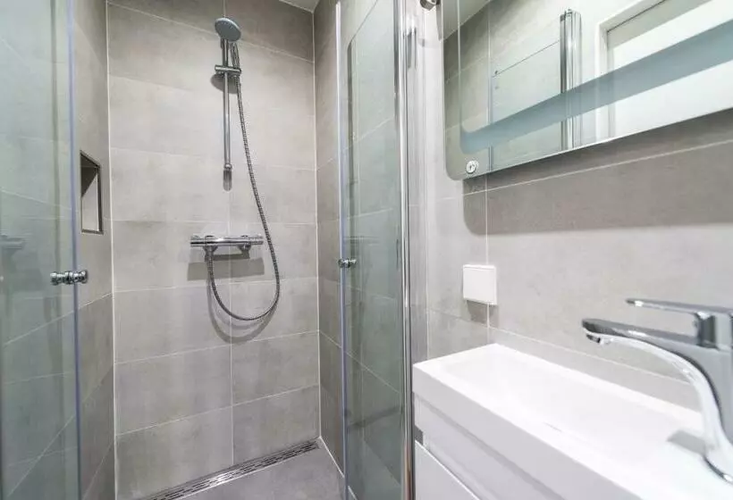 تختخواب و صبحانه Prinsengracht Canal Studios