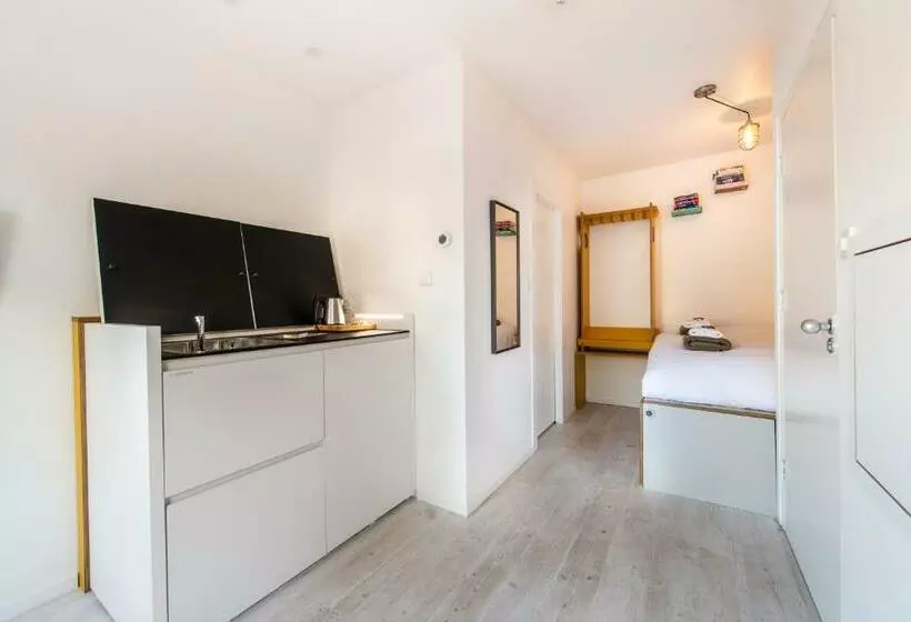 تختخواب و صبحانه Prinsengracht Canal Studios