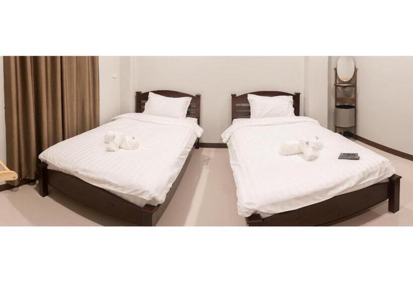 Отель Haohug Maekhachan