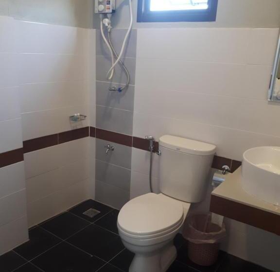 Отель Haohug Maekhachan