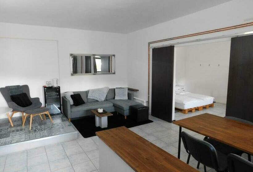 모텔 Mountain Vista Suites