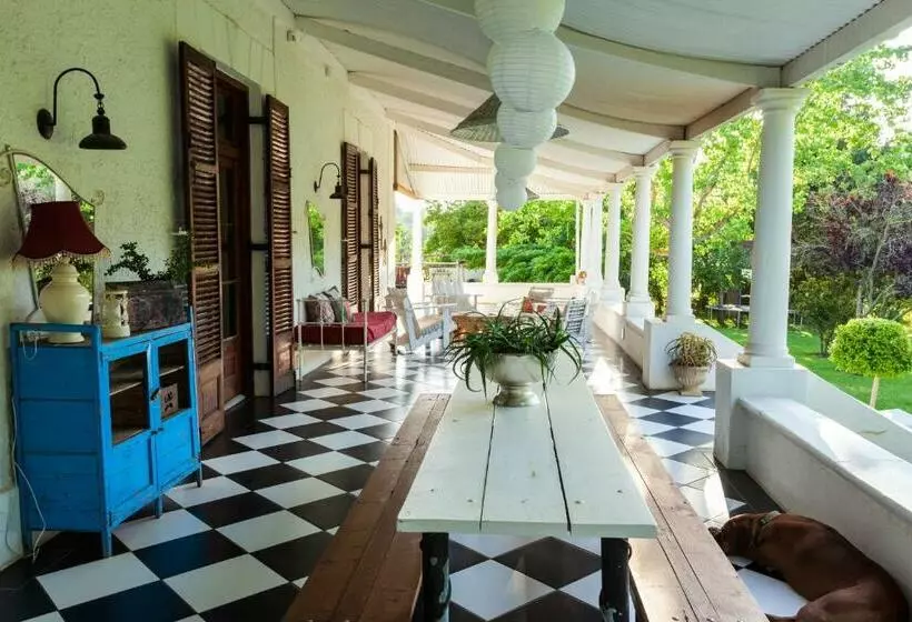 Majatalo Caledon Grace Guesthouse