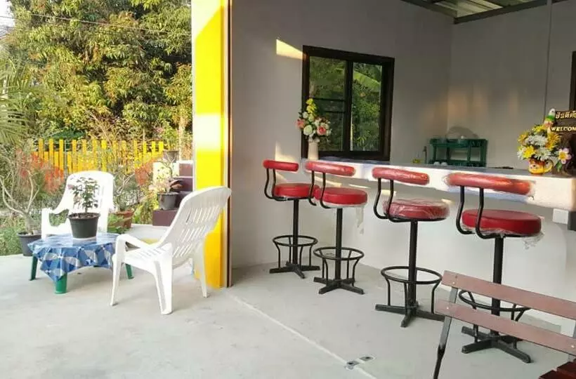 ペンション Lucky Home Prakhon Chai