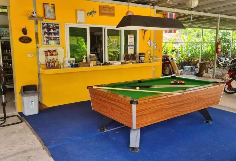 ペンション Lucky Home Prakhon Chai