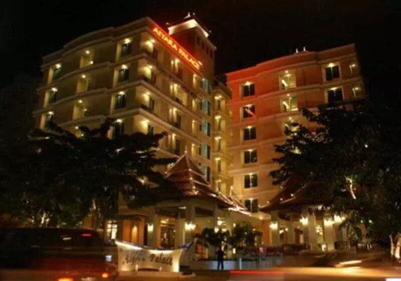 فندق Aiyara Palace