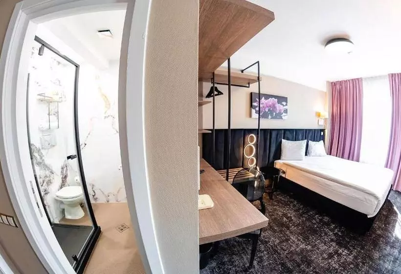 Business Hotel Conference Center & Spa