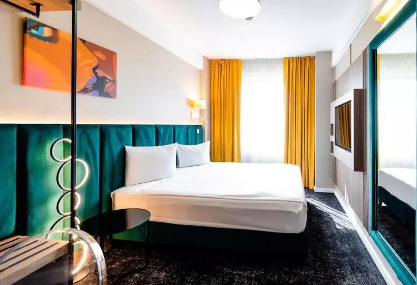 Business Hotel Conference Center & Spa