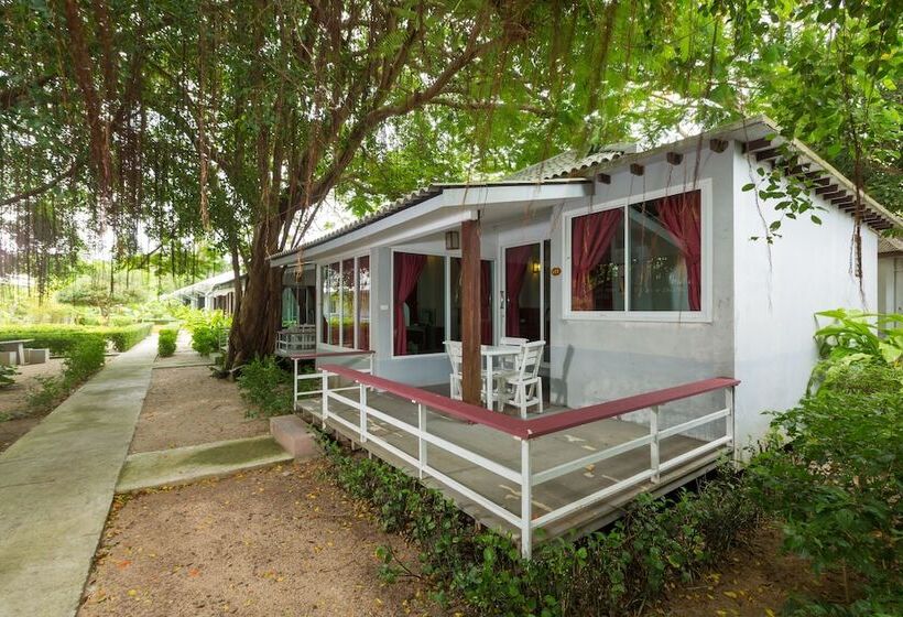 בית מלון כפרי Da Kanda Villa Beach Resort