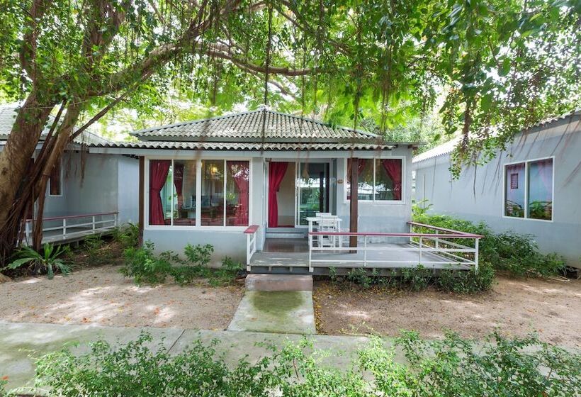 בית מלון כפרי Da Kanda Villa Beach Resort