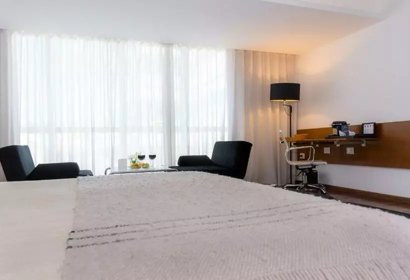 هتل Design Suites Buenos Aires