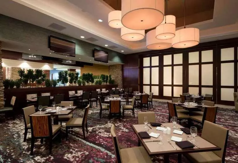 호텔 Embassy Suites By Hilton Denver Downtown Convention Center