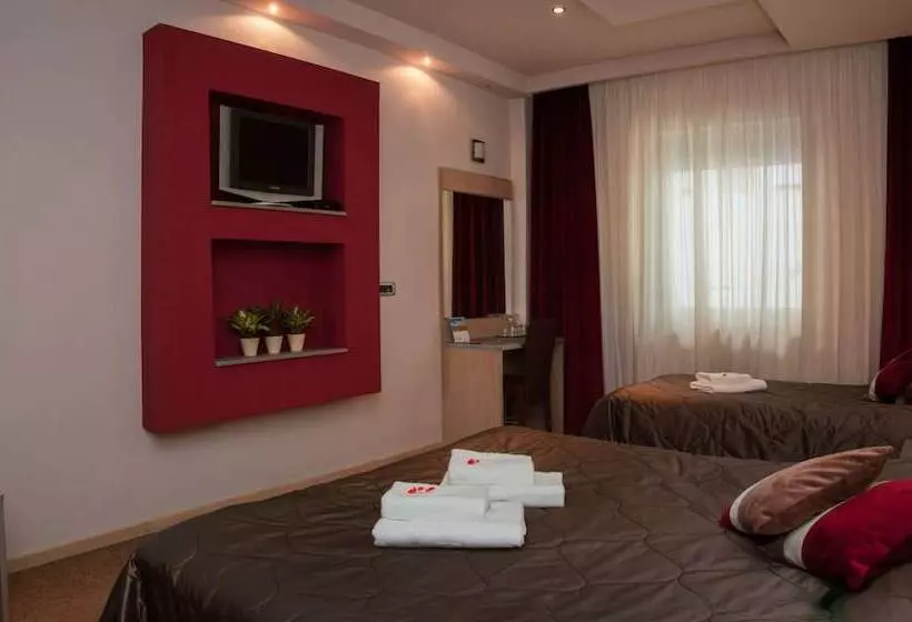 Garni Hotel Vigor   Ev Station