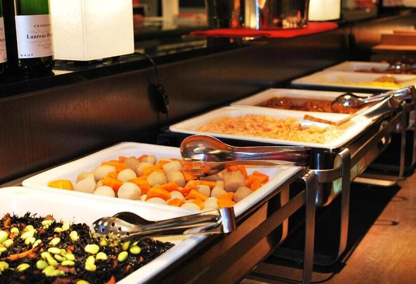 בית מלון כפרי Ginza Grand