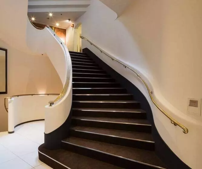 Отель Ginza Grand