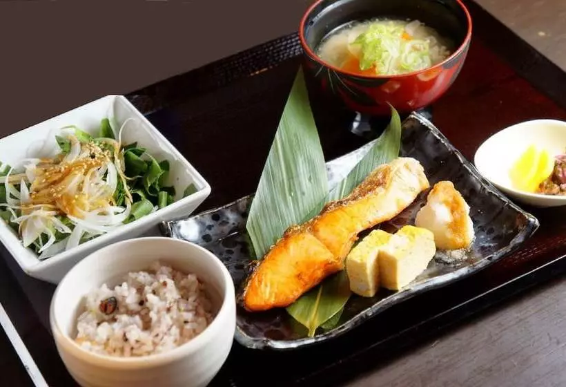 Отель Ginza Grand