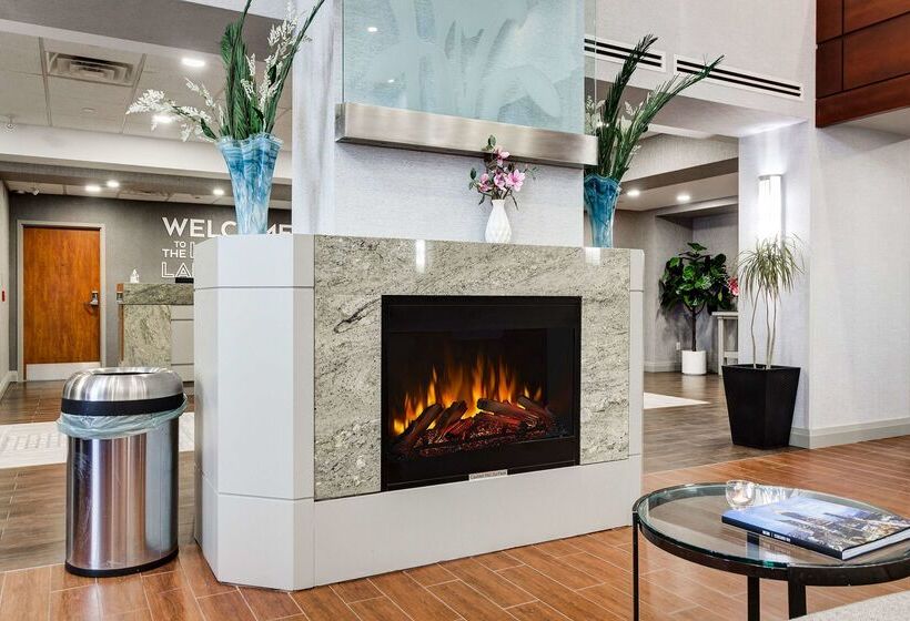 ホテル Hampton Inn & Suites By Hilton Brantford Conference Centre