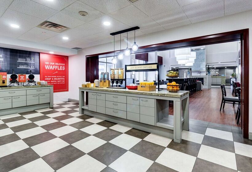 ホテル Hampton Inn & Suites By Hilton Brantford Conference Centre