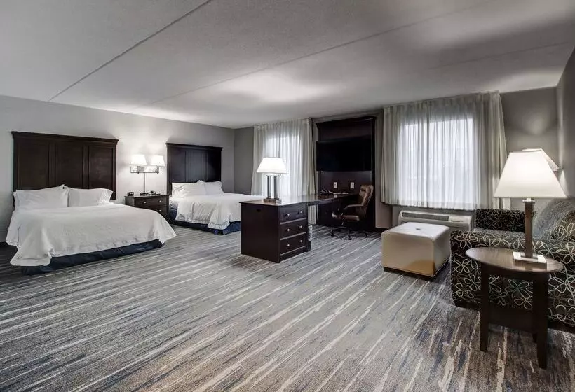 酒店 Hampton Inn & Suites By Hilton Brantford Conference Centre