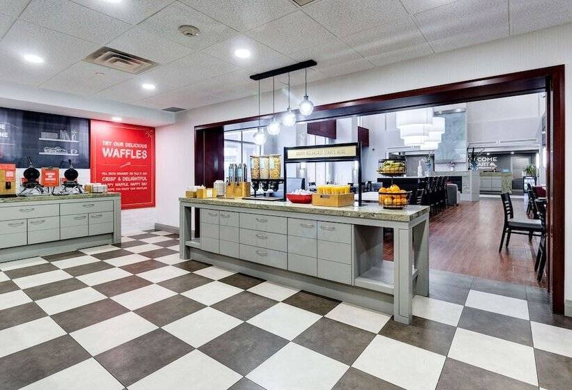 ホテル Hampton Inn & Suites By Hilton Brantford Conference Centre