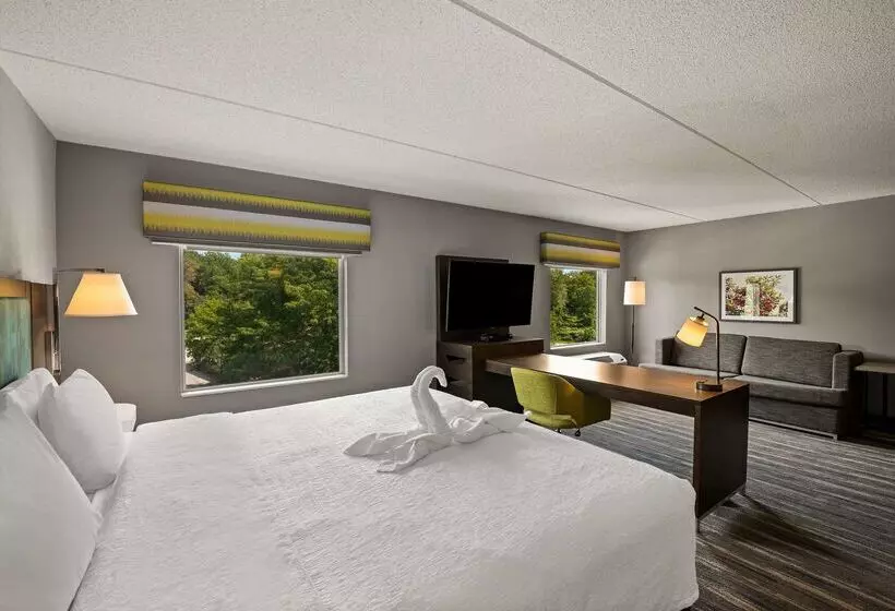 ホテル Hampton Inn & Suites Poughkeepsie