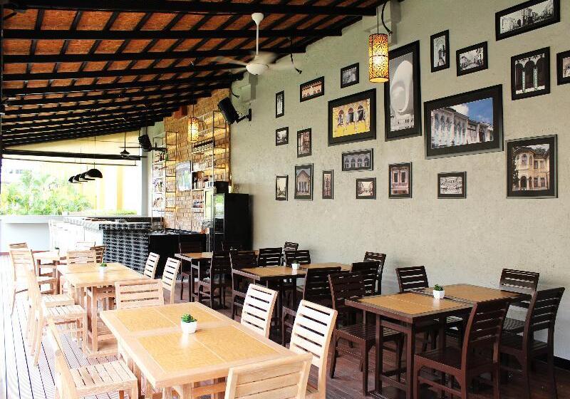 فندق Kata Sea Breeze Resort   Sha Plus