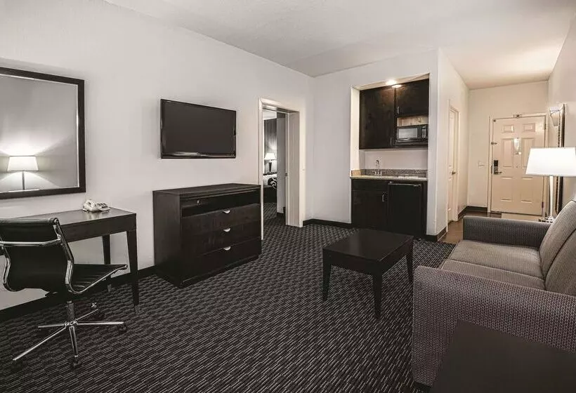 酒店 La Quinta By Wyndham Austin Cedar Park