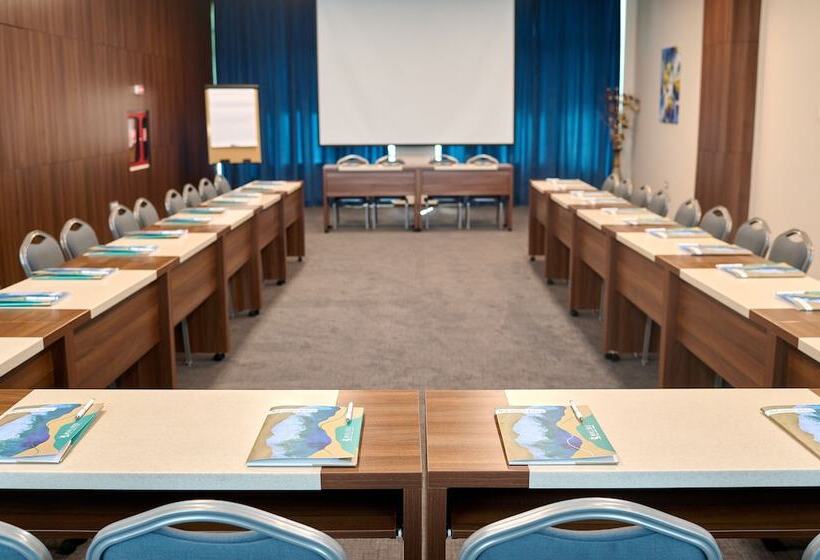 ホテル Malibu Mamaia