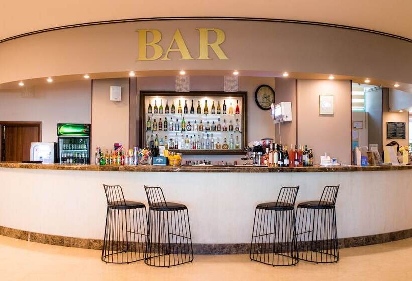 ホテル Malibu Mamaia