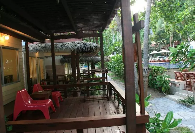 בית מלון כפרי Palita Lodge   Sha Plus