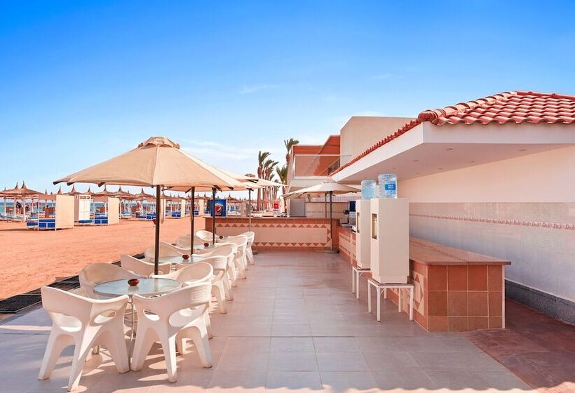 هتل Pickalbatros Jungle Aqua Park  Neverland Hurghada