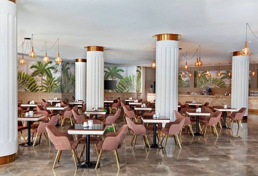 هتل Pickalbatros Jungle Aqua Park  Neverland Hurghada