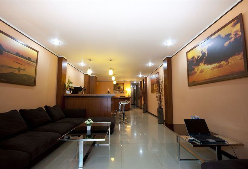 Hotelli Sun Beach House