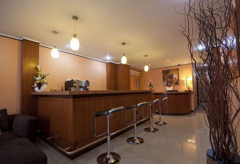 Hotelli Sun Beach House