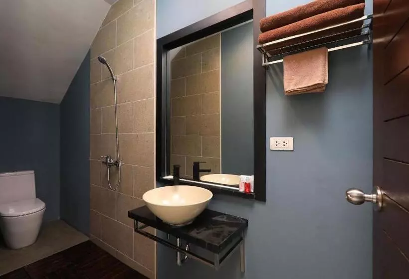 Отель Tea Tree Boutique Resort