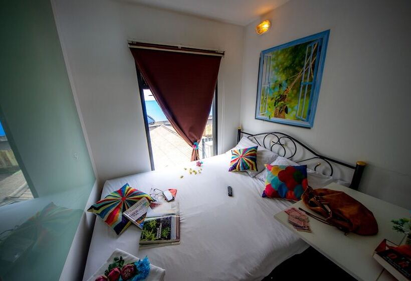 هتل The Chilli Bangkok