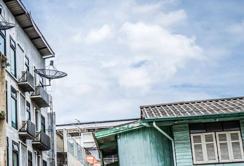 هتل The Chilli Bangkok