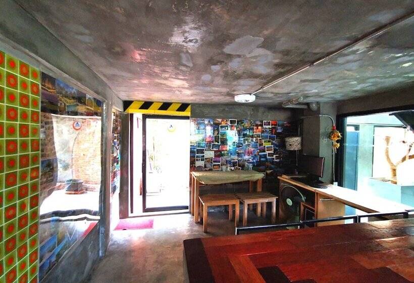 هتل The Chilli Bangkok