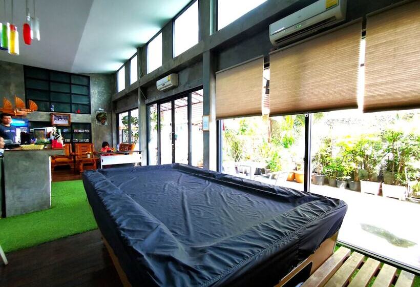 هتل The Chilli Bangkok