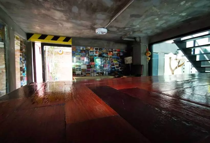 Hotelli The Chilli Bangkok