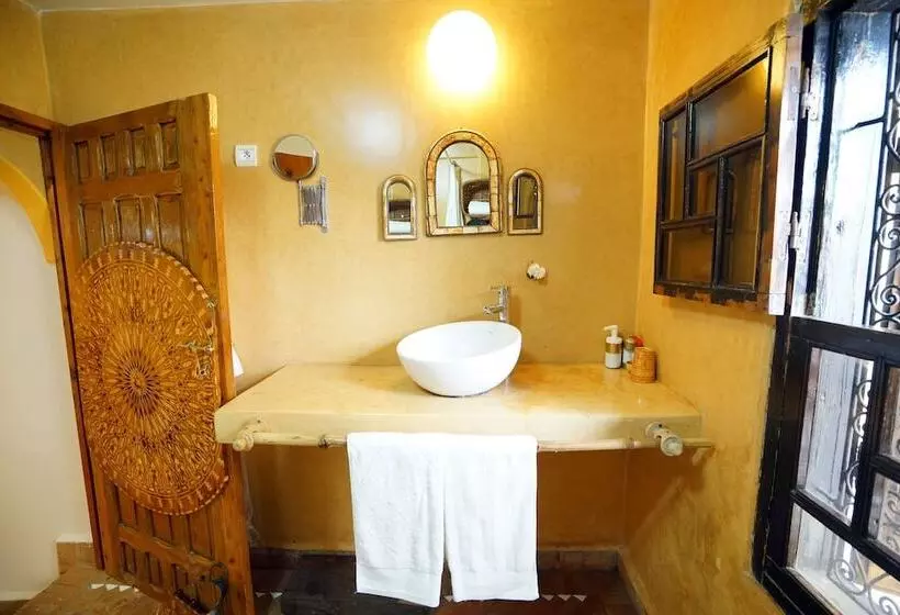 Отель The Repose