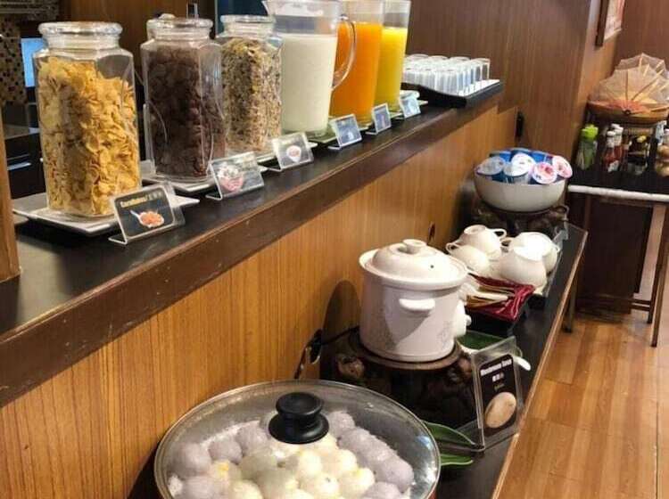 בית מלון כפרי Vieng Mantra