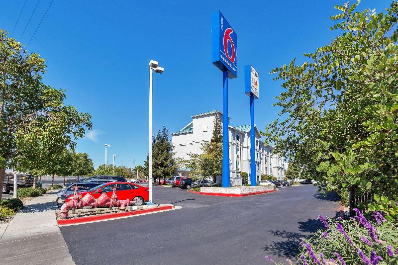 Motel 6 Belmont, Ca   San Francisco   Redwood City