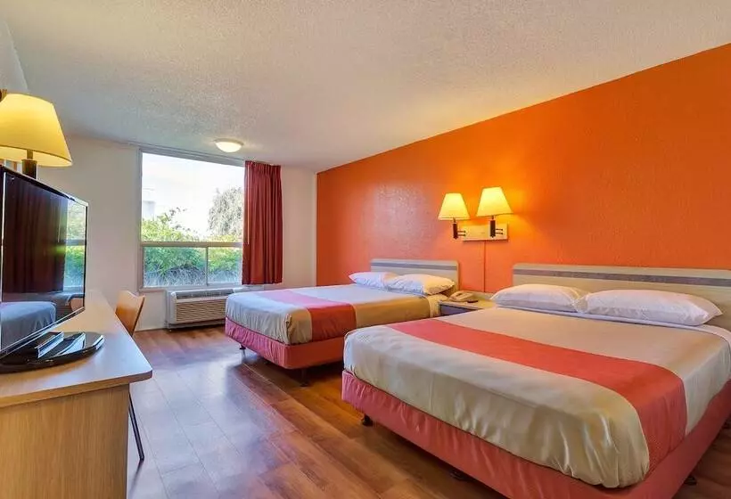 Motel 6 Belmont, Ca   San Francisco   Redwood City